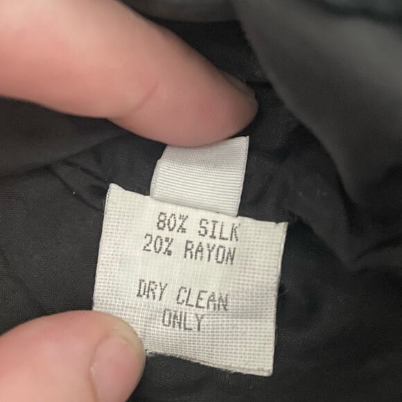 Vintage Clayden Silk Blend Sleeveless Blouse Velvet Burnout Accents Black Small - Picture 7 of 11